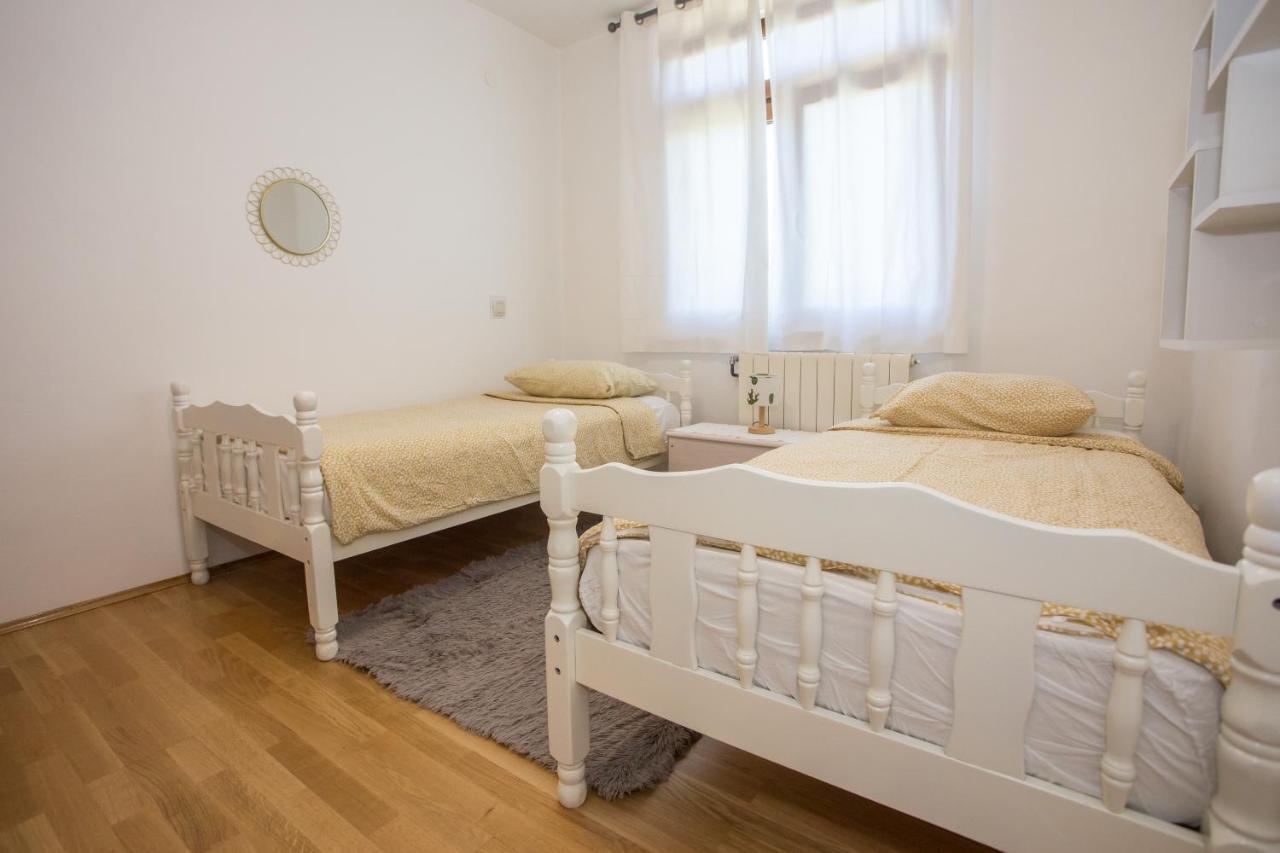 Apartment Rosse Poreč Exterior foto